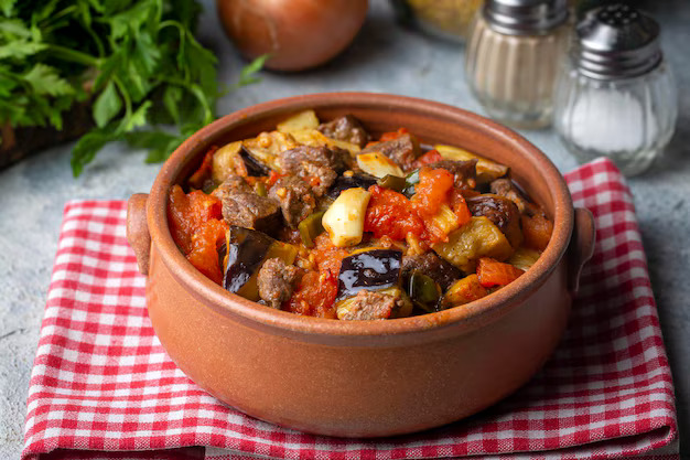 Authentic Turkish Güveç Recipe – Slow-Cooked Casserole